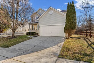 6005 Charles Edward Terrace in Columbia, MD - Foto de edificio - Building Photo