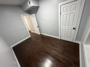 360-362-362 Peshine Ave in Newark, NJ - Building Photo - Building Photo