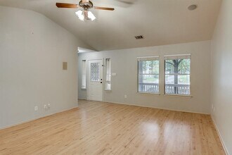 4811 Mather in Kyle, TX - Building Photo - Building Photo