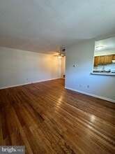 7913 Dungan Rd in Philadelphia, PA - Foto de edificio - Building Photo