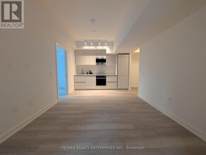 120 Broadway Ave in Toronto, ON - Building Photo - Building Photo