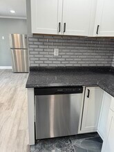 661 Mount Lucas Rd in Princeton, NJ - Foto de edificio - Building Photo