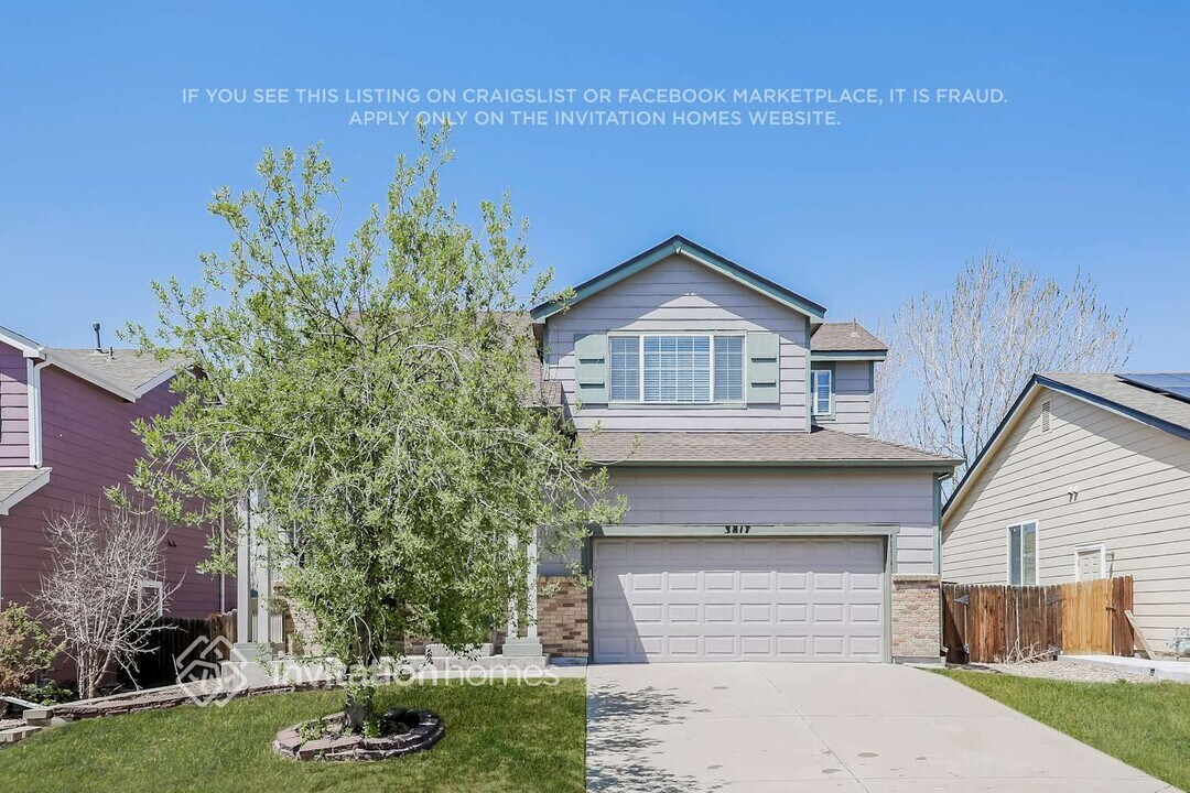 3817 S Kirk Ct in Aurora, CO - Building Photo