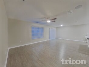 1725 Garden View St in Mascotte, FL - Building Photo - Building Photo