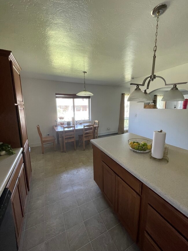 633 N Placer Ct in Grand Junction, CO - Building Photo - Building Photo