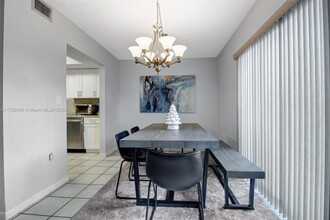 10619 SW 113th Pl in Miami, FL - Building Photo - Building Photo