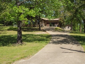 169 San Carlos Cove in Hot Springs, AR - Building Photo