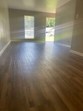 2400 Brookridge Dr-Unit -Brookridge-Unit 15 in Texarkana, AR - Foto de edificio - Building Photo