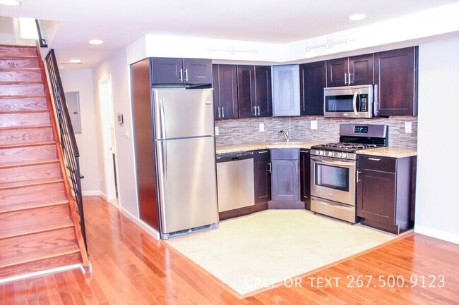 property at 907 S 13th St