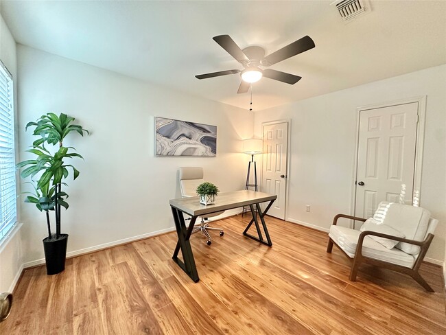 2915 Cotton Stock Dr