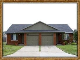 Whispering Pines in Wichita, KS - Building Photo