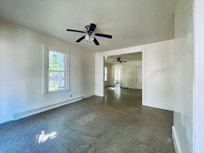 242 E Commerce St in Bridgeton, NJ - Building Photo - Building Photo