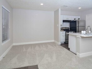 Stoney Ridge Apartments in Austin, TX - Building Photo - Building Photo
