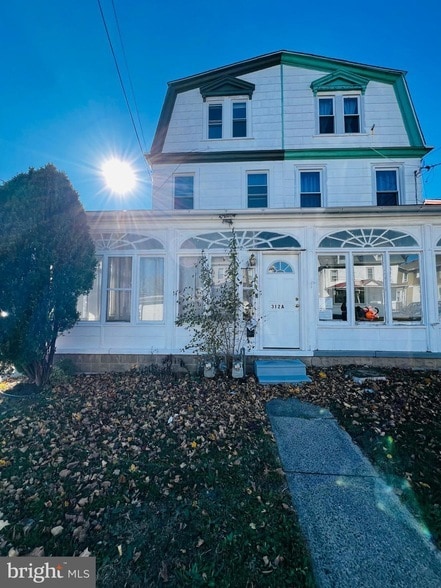 property at 312 Jefferson Ave