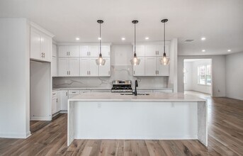 1781 Forest Ave in Memphis, TN - Building Photo - Building Photo