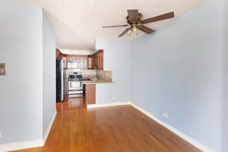 1633 River St in Des Plaines, IL - Building Photo - Building Photo