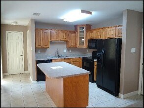 11617 Ridgetop Dr in Sherwood, AR - Foto de edificio - Building Photo