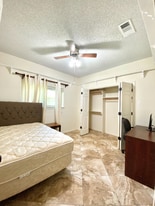 1405 Ridgemoor Ln in Richardson, TX - Building Photo