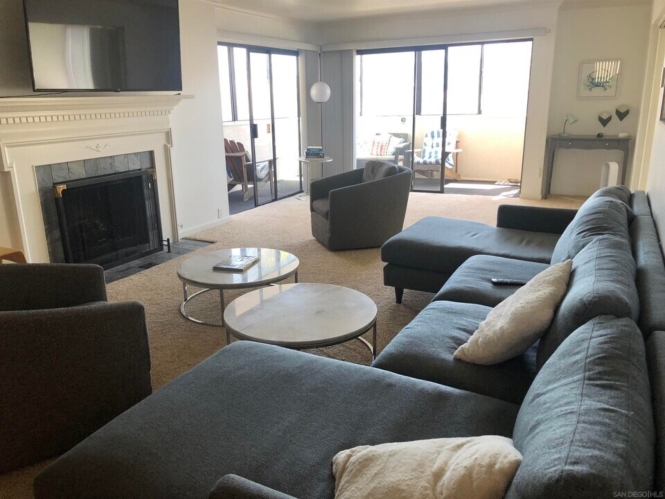 7550 Eads Ave in San Diego, CA - Building Photo