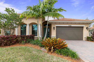 9361 Porto Wy in Parkland, FL - Building Photo - Building Photo