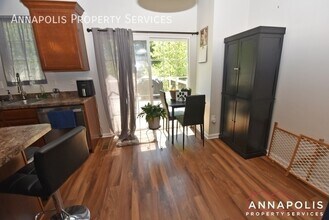 807 Croggan Cres in Glen Burnie, MD - Building Photo - Building Photo