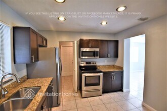 4871 NW 1st Ct in Plantation, FL - Building Photo - Building Photo