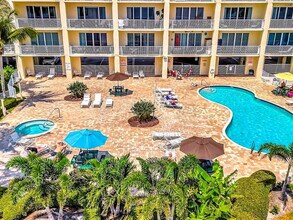 8800 Bay Pines Blvd in St. Petersburg, FL - Building Photo - Building Photo