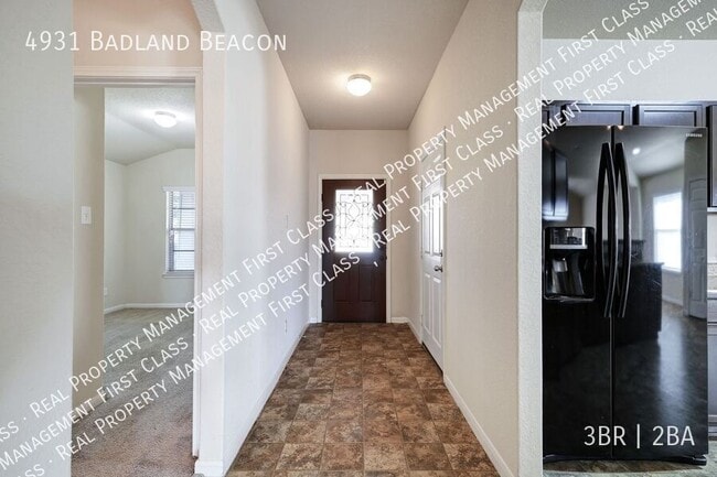 4931 Badland Beacon in Converse, TX - Building Photo - Building Photo