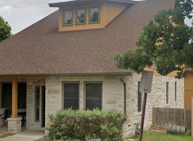 Beautifully updated home in a peaceful Geo in Georgetown, TX - Foto de edificio - Building Photo