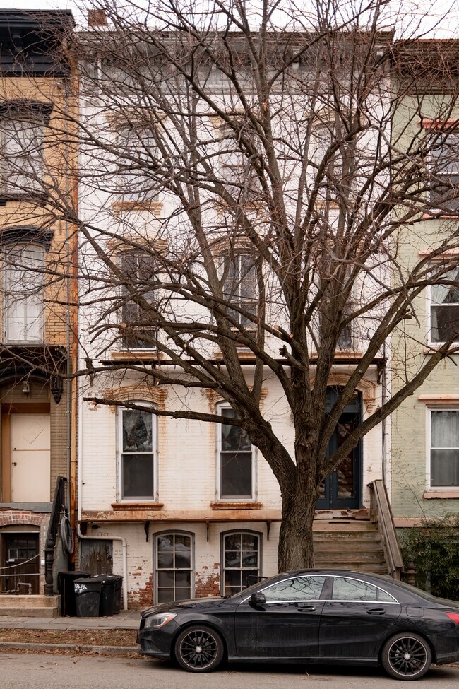 88 Washington St Rentals in Newburgh, NY