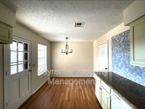 1108 Parkview Dr in Oklahoma City, OK - Building Photo - Building Photo