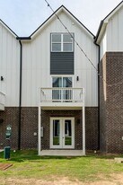 5706 Sofias Cir in Chattanooga, TN - Building Photo