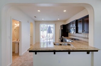 3543 Significant Way in Clovis, CA - Building Photo - Building Photo