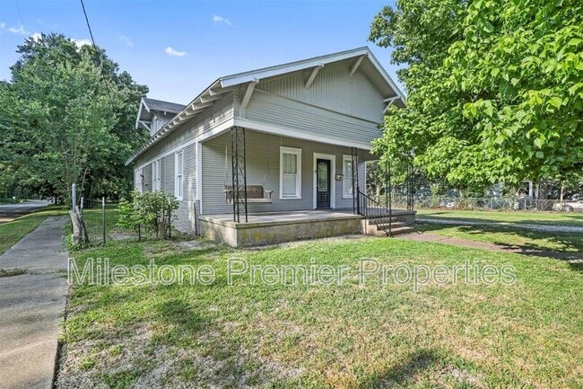 property at 300 W Moore St
