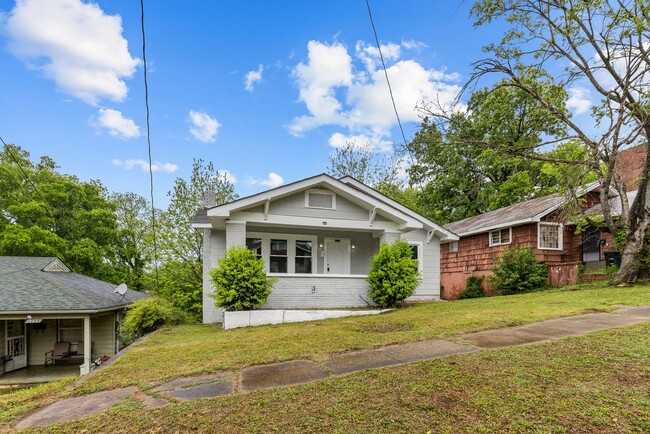 1724 30th St SW in Birmingham, AL - Building Photo - Building Photo