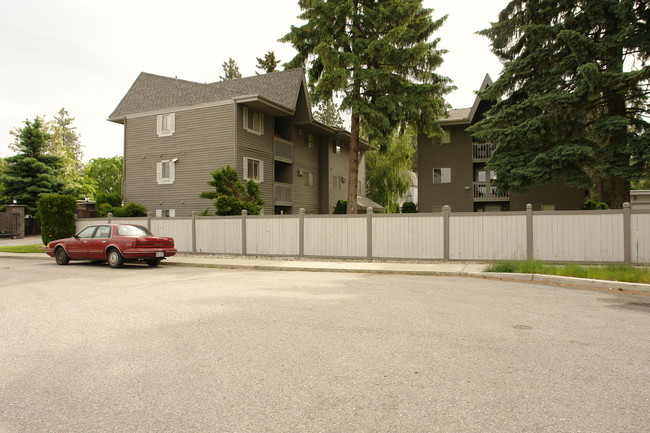 Coventry Estates Apartments in Spokane, WA - Foto de edificio - Building Photo