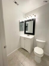 1788 Long Barn Way in Stockton, CA - Foto de edificio - Building Photo