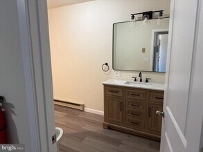 21 N Main St in Woodstown, NJ - Building Photo - Building Photo