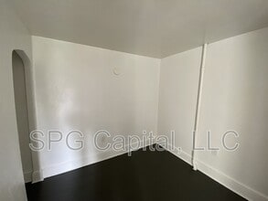 28 E Maple St in York, PA - Building Photo - Building Photo