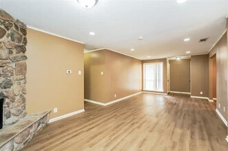 1510 Carlisle St in Irving, TX - Building Photo - Building Photo