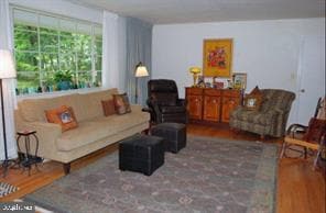 12706 Lacy Dr in Silver Spring, MD - Foto de edificio - Building Photo