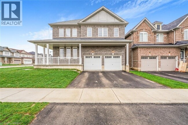 property at 8 Tate St