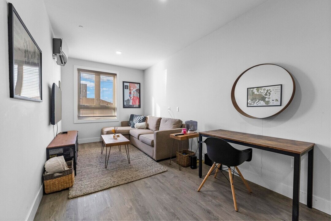 62-68 69th St in Guttenberg, NJ - Building Photo