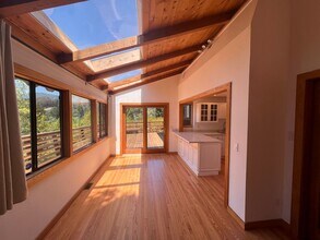 108 Laverne Ave in Mill Valley, CA - Building Photo - Building Photo