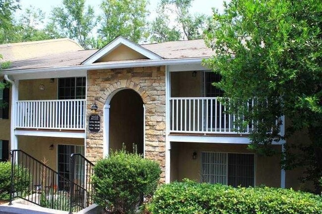 property at 2955 7 Pines Ct