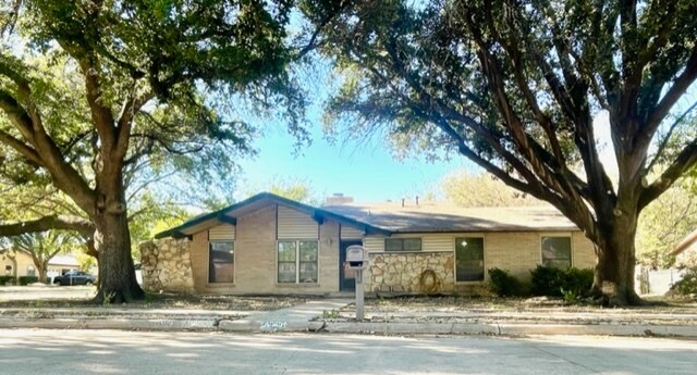 4925 Saucer Dr in Fort Worth, TX - Building Photo - Building Photo