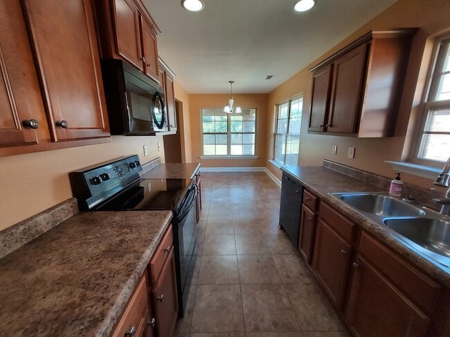 168 Harold Murphy Dr in Madison, AL - Building Photo - Building Photo