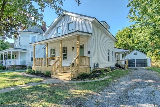 property at 406 Stone St