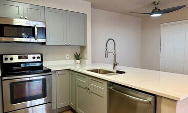 4460 S Pitkin St, Unit 128 in Aurora, CO - Building Photo - Building Photo