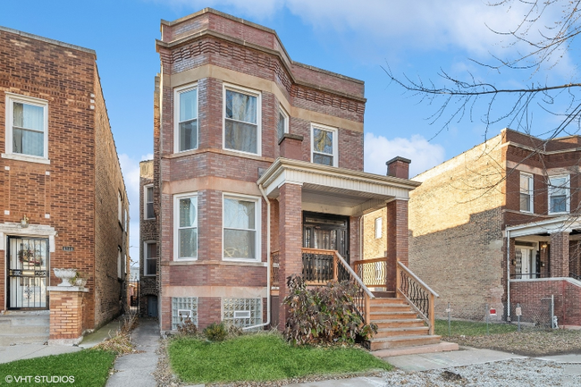 property at 6744 S St Lawrence Ave